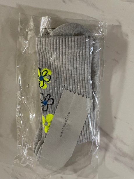 커스텀멜로우(CUSTOMELLOW) flower embroidery sports socks CALAX23219GYX 후기