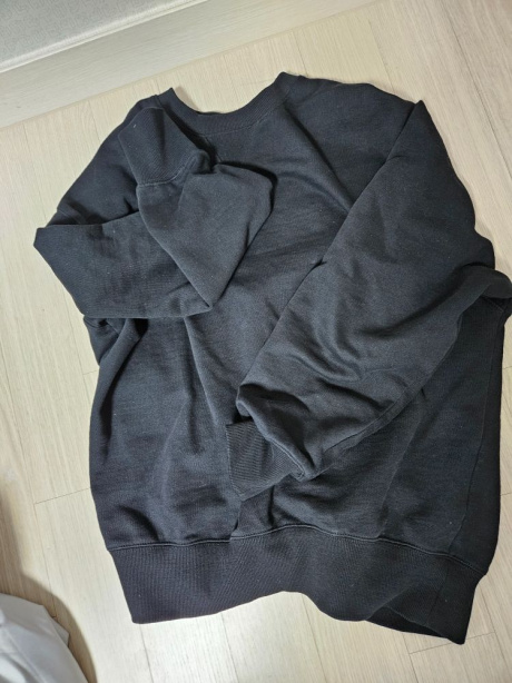 유니폼브릿지(UNIFORM BRIDGE) basic sweatshirt black 후기