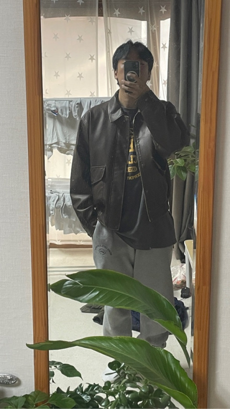 유니폼브릿지(UNIFORM BRIDGE) vegan leather A-2 jacket brown 후기