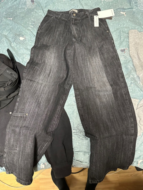 비긴202(BEGIN202) One Tuck Wide Carpenter Denim Pants [Brushed Black] 후기