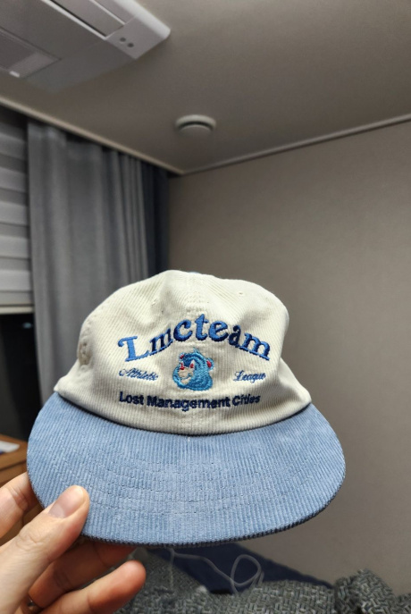 엘엠씨(LMC) TEAM BEAR CORDUROY 6PANEL CAP vintage blue 후기