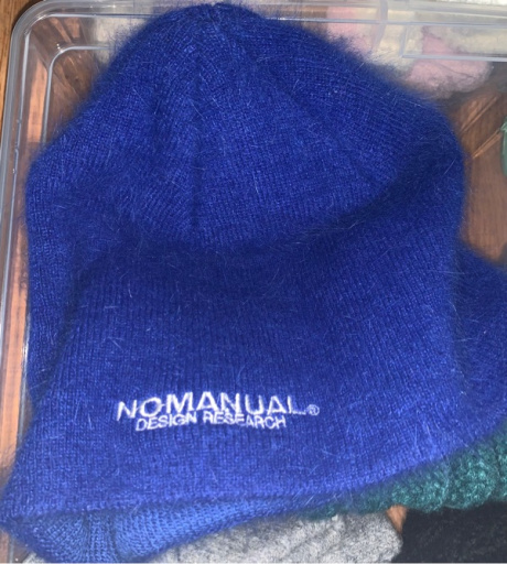 노매뉴얼(NOMANUAL) NM HAIRY BEANIE - BLUE 후기