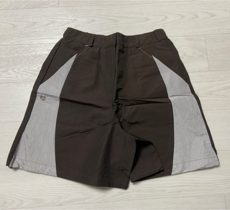 오헤시오(OHESHIO) Windbreaker Shorts (Brown) 후기