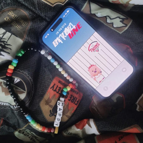 봉보(BONBEAU) Kitsch motive initial phone strap 키치 모티브 이니셜 비즈 폰 스트랩 후기