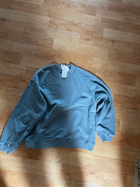 토피(TOFFEE) 피그먼트 오버핏 스웻 셔츠 (SKY BLUE) 후기