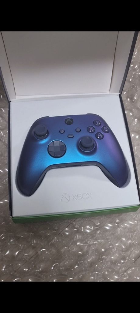 엑스박스(XBOX) Xbox 블루투스 컨트롤러 4세대 스텔라시프트 스페셜 에디션 후기