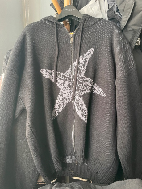 메인부스(MAINBOOTH) Starfish Hood Zip-Up Sweater(BLACK) 후기