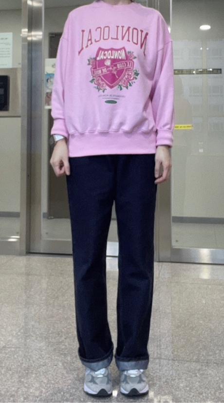 논로컬(NONLOCAL) Rose Club Sweatshirt - Pink 후기