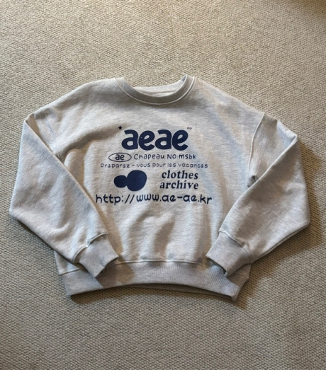 에이이에이이(AEAE) Doodle Web Logo Crop Sweatshirts -[GREY] 후기