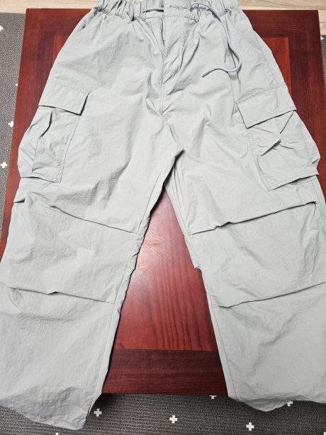 낫포너드(NOT4NERD) Parachute Nylon Cargo Pants - Light Grey 후기