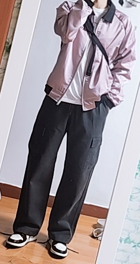 낫포너드(NOT4NERD) 4Devils Satin Blouson Jacket - Pink 후기