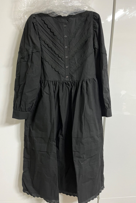 보카바카(VOCAVACA) Lace Pintucked Maxi Dress VC2399OP001M 후기