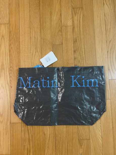 마뗑킴(MATIN KIM) MATIN TARPAULIN SHOPPER BAG IN GREY 후기