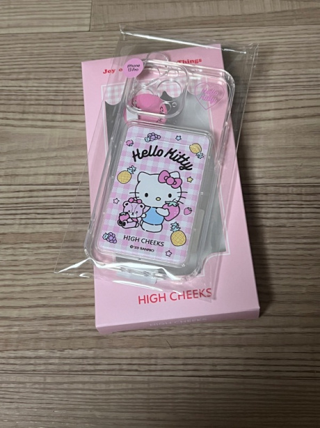 하이칙스(HIGH CHEEKS) Hello Kitty Jelly Card Case_HC2399CP001O 후기