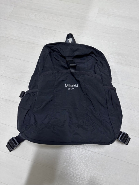 미세키서울(MISEKI SEOUL) Logo backpack BLACK 후기