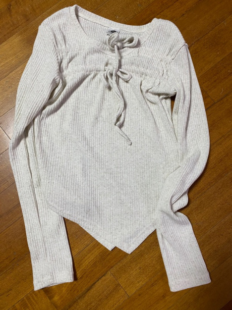 플라즈마 스페어(PLASMA SPHERE) NYMPH T-SHIRT IN OATMEAL (리본 셔링 티셔츠) 후기