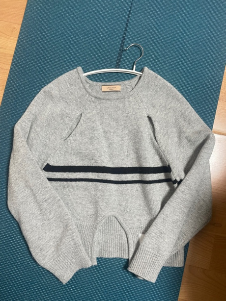 바이탈싸인(VITALSIGN) [LINE] Cut Out Line Knit Pullover (2colors) 후기