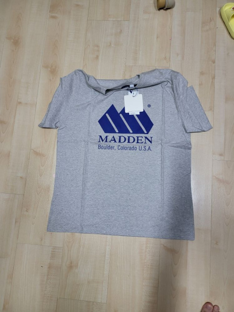 매든(MADDEN) Main Logo Graphic T-Shirts Melange Grey 후기