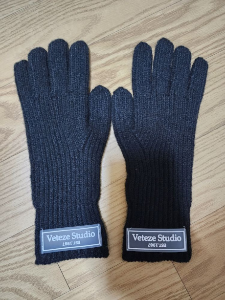 베테제(VETEZE) 스튜디오 핑거홀 장갑 (8컬러) Studio Fingerhole Gloves (8color) 후기