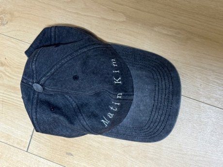 마뗑킴(MATIN KIM) MATIN BLACK DENIM BALL CAP IN BLACK 후기