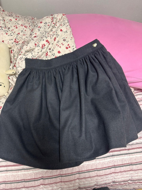 썸웨어버터(SOMEWHEREBUTTER) Shirring heart mini skirt - charcoal 후기