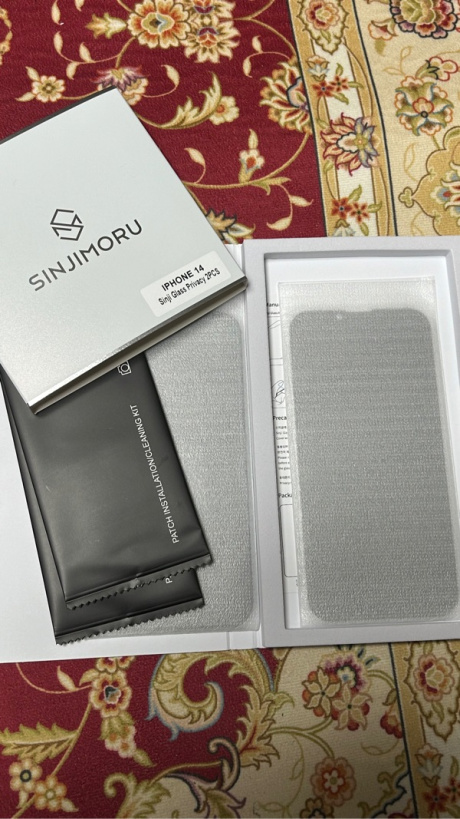 신지모루(SINJIMORU) 신지글래스 아이폰14 사생활보호 풀커버 강화유리 2매 후기