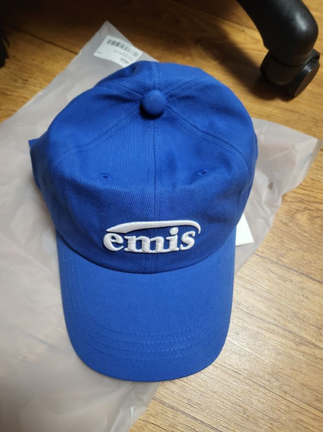 이미스(EMIS) NEW LOGO BALL CAP-BLUE 후기