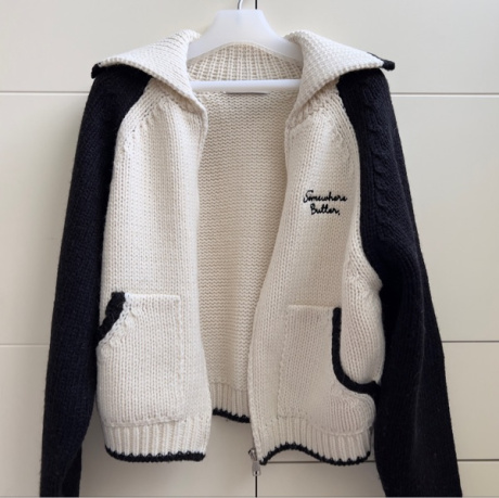 썸웨어버터(SOMEWHEREBUTTER) Letter alpaca knit zip-up - black 후기