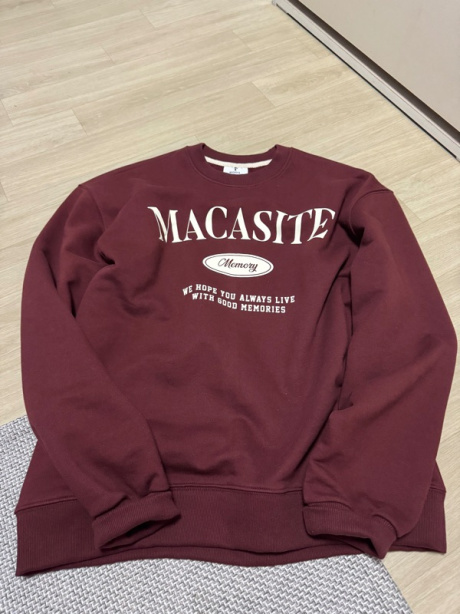 마카사이트(MACASITE) Arch logo Sweat Shirt Wine 후기