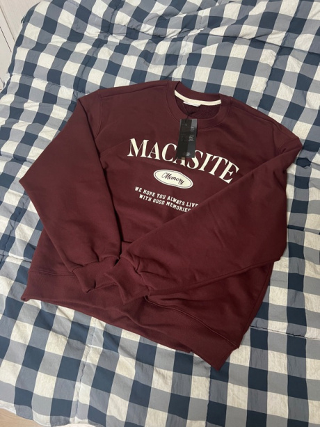 마카사이트(MACASITE) Arch logo Sweat Shirt Wine 후기