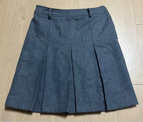 르(LE) wool pleated midi skirt (charcoal) 후기