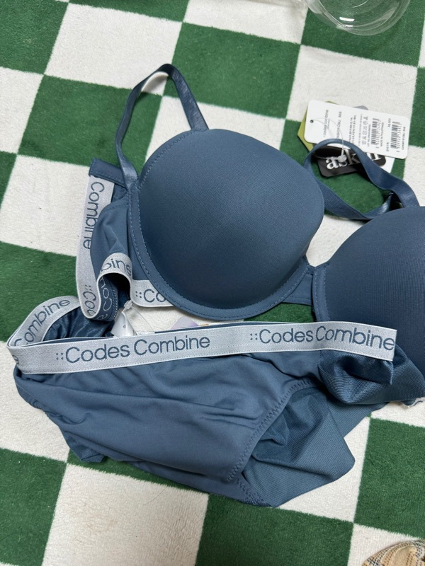 코데즈컴바인이너웨어 파스텔 샤인밴드 브라팬티세트 CDWRP181DBU [1세트] - 에누리 가격비교
