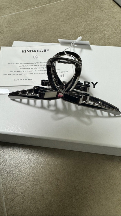 카인더베이비(KINDABABY) petit ribbon metal hair claw - antique black 후기