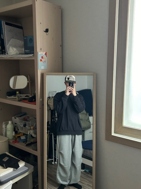 더콜디스트모먼트(THE COLDEST MOMENT) TCM two tuck sweat pants (grey) 후기