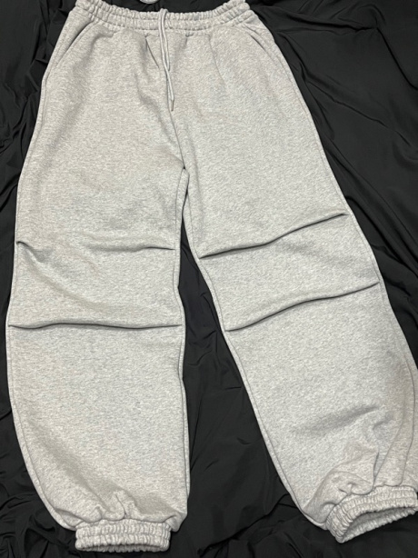 더콜디스트모먼트(THE COLDEST MOMENT) TCM two tuck sweat pants (grey) 후기