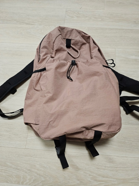 에메모가든(MMOGARDEN) mmo backpack nylon wrinkle / dusty pink 후기