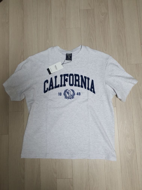 후아유(WHO.A.U) California Letter Short Sleeve T-shirt /WHRAE2324U 후기