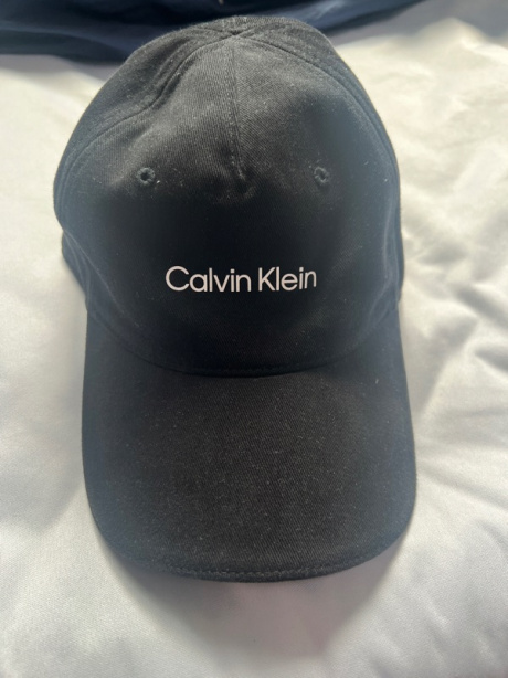 캘빈클라인 스포츠(CALVIN KLEIN SPORT) 남녀공용 블랙 CK 프론트 로고 캡 PX0312 010 후기