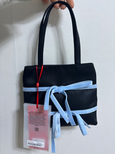 핍펫(PIPPET) Ribbon Silk Bag (black) 후기