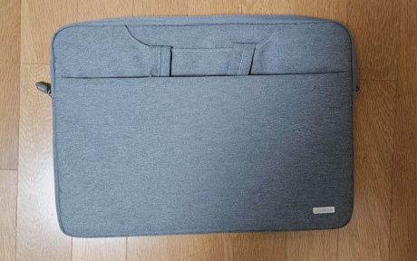 유그린(UGREEN) 방수 옥스포드원단 노트북&태블릿 슬리브 케이스 LP437 (13인치/14인치/15인치) 후기