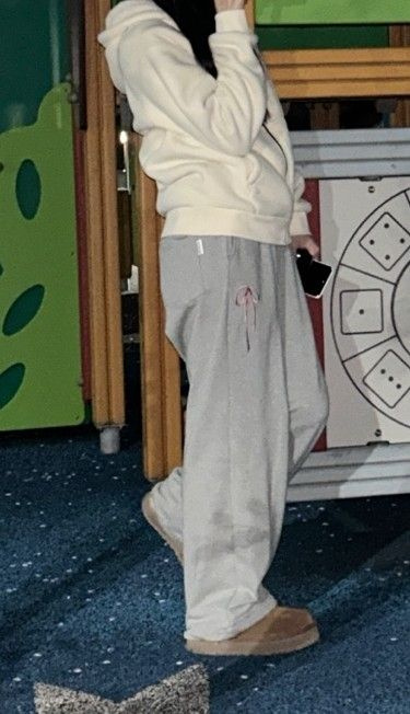 엠블러(AMBLER) Pants with ribbon 원턱 2-Way 트레이닝 스웨트 팬츠 AP801 (멜란지) 후기