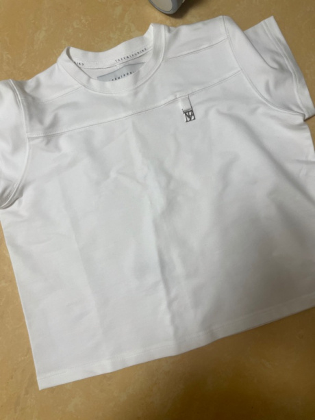 트리밍버드(TREEMINGBIRD) Metal Cut Point Crop T-shirts [ White ] 후기