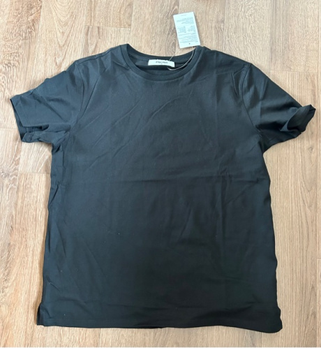 에잇세컨즈(8SECONDS) 베이직 라운드넥 반소매 티셔츠  블랙 (324242LY15) 후기
