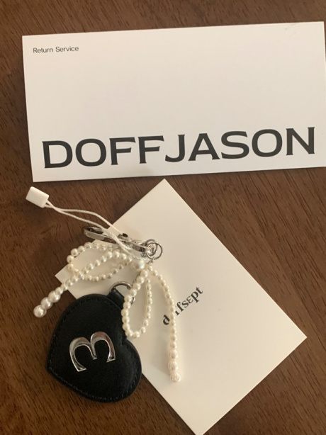도프셉(DOFFSEPT) Signature Ribbon Key Ring in White 후기