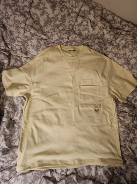 무신사 스탠다드(MUSINSA STANDARD) 시티 레저 오버사이즈 글래시스 포켓 티셔츠 [레몬] 후기