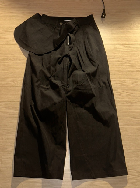 미세키서울(MISEKI SEOUL) Waist pocket bag wide pants BLACK 후기