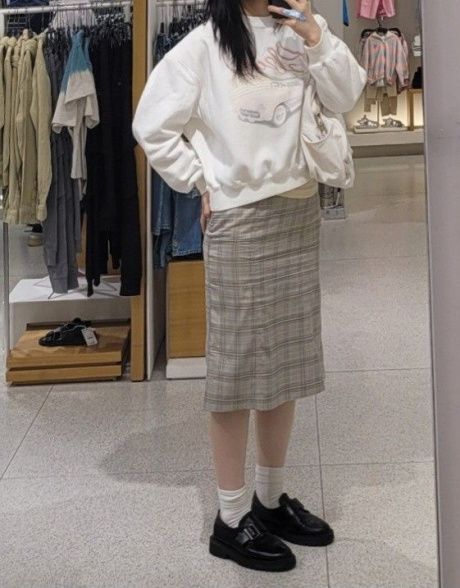 썬번 프로젝트(SUNBURN PROJECT) [3rd reorder] Moss Low-rise Midi Skirt (BEIGE) 후기