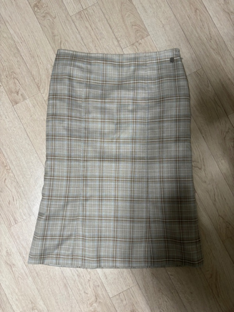 썬번 프로젝트(SUNBURN PROJECT) Moss Low-rise Midi Skirt (BEIGE) 후기