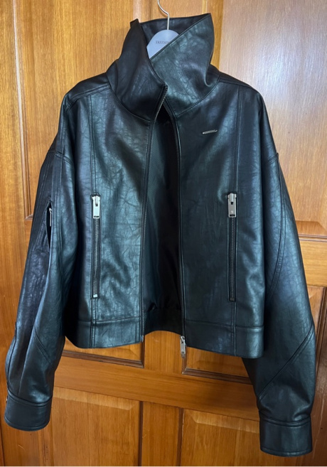 트리밍버드(TREEMINGBIRD) Bold Zip High-Neck Leather Jacket [ Black ] 후기