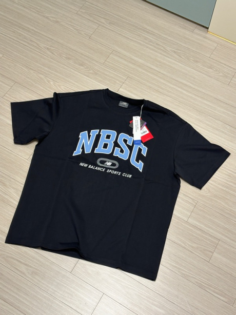 뉴발란스(NEW BALANCE) NBNEE22533 / UNI NBSC 반팔티 (BLACK) 후기